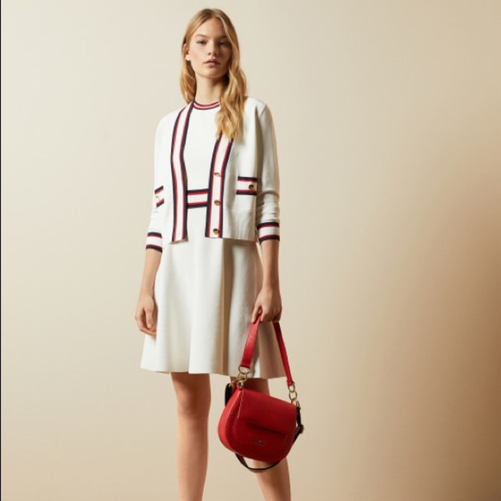 Knitted sleeveless skater dress